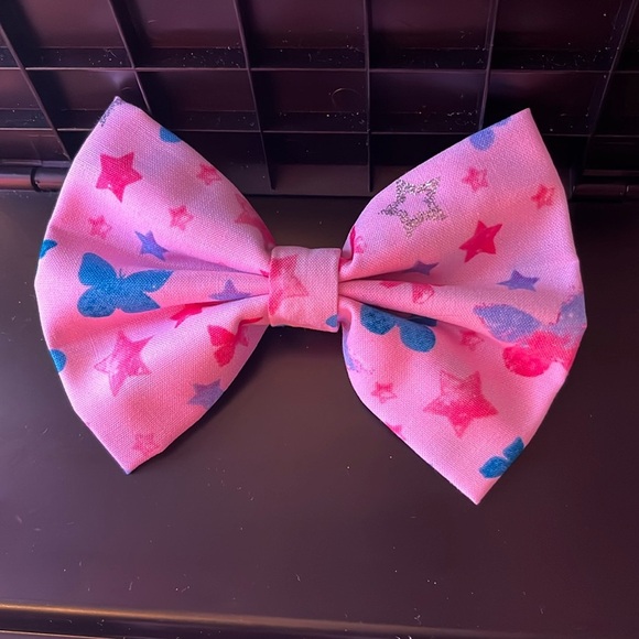 Accessories - Soft pink butterflies hairbow